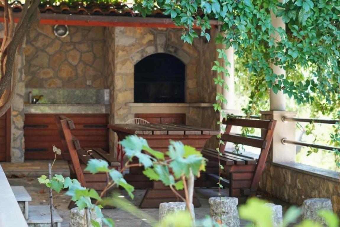 Mateo&andrea**** Apartman Omis
